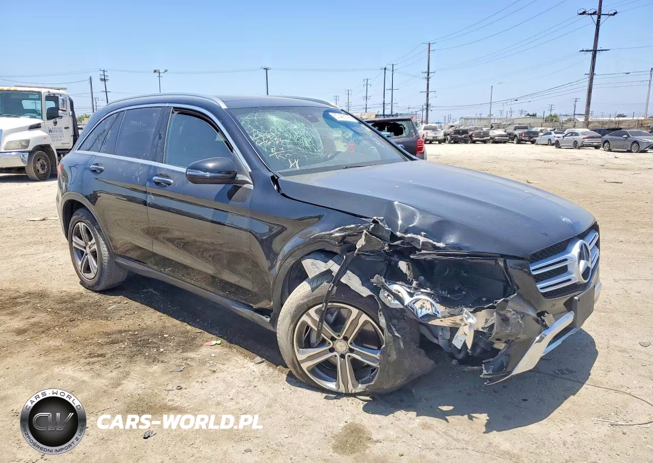 2017 Mercedes-Benz Glc 300 VIN:WDC0G4JB7HF138852 - 4