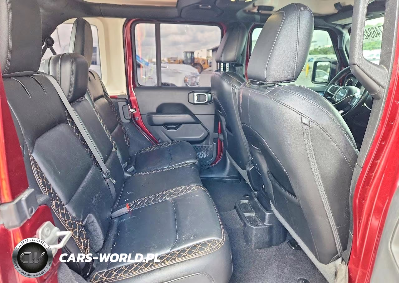 2021 Jeep Wrangler Unlimited Sahara VIN:1C4HJXEN6MW692586 - 11