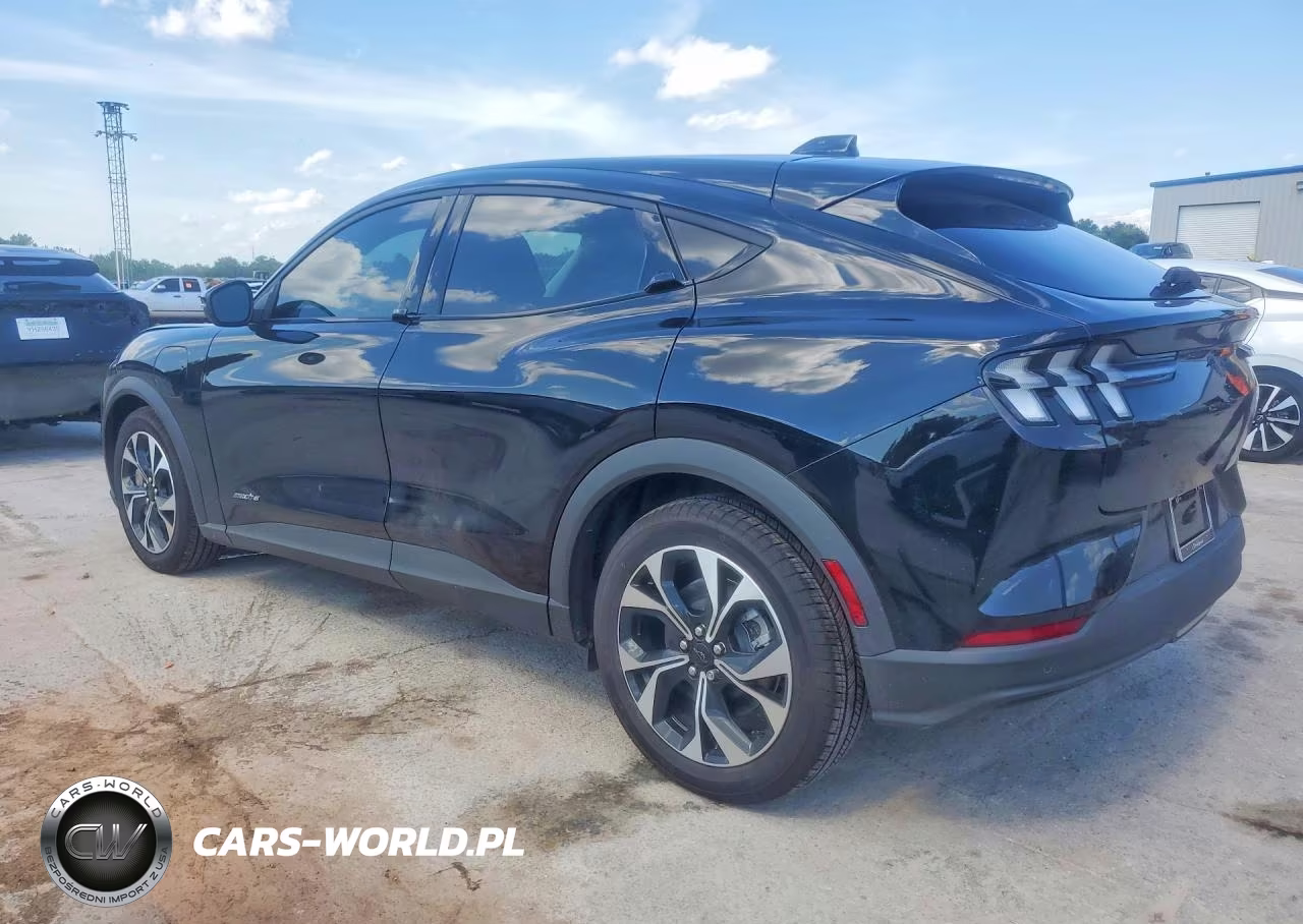 2026 Ford Mustang Mach-E Select VIN:3FMTK1R41TMA01089 - 2