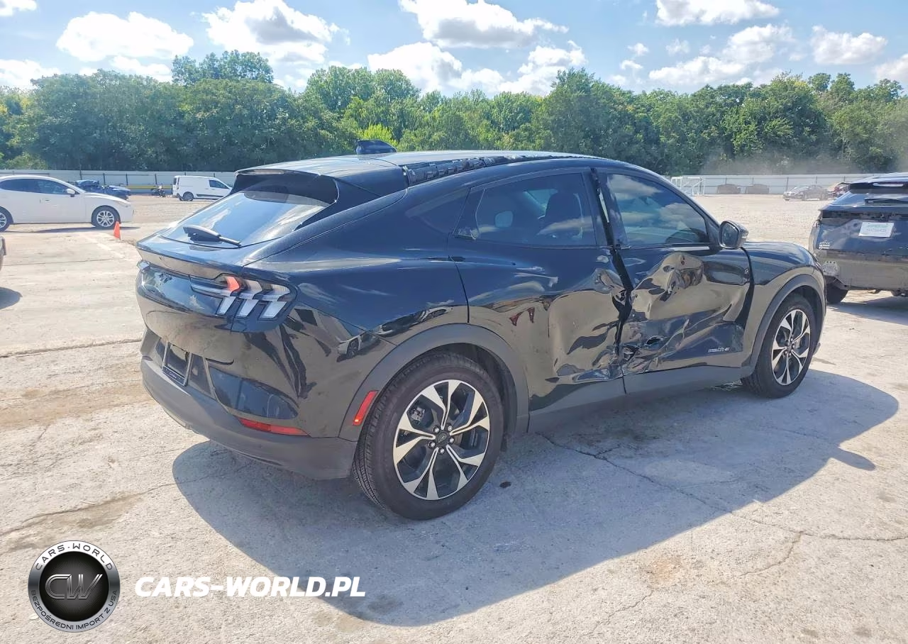 2026 Ford Mustang Mach-E Select VIN:3FMTK1R41TMA01089 - 3