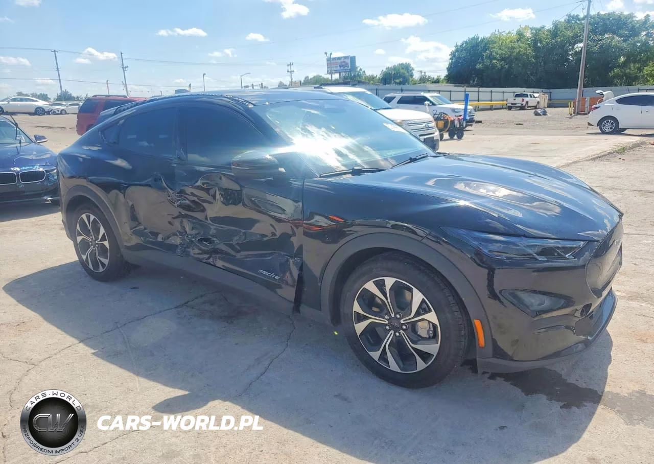 2026 Ford Mustang Mach-E Select VIN:3FMTK1R41TMA01089 - 4
