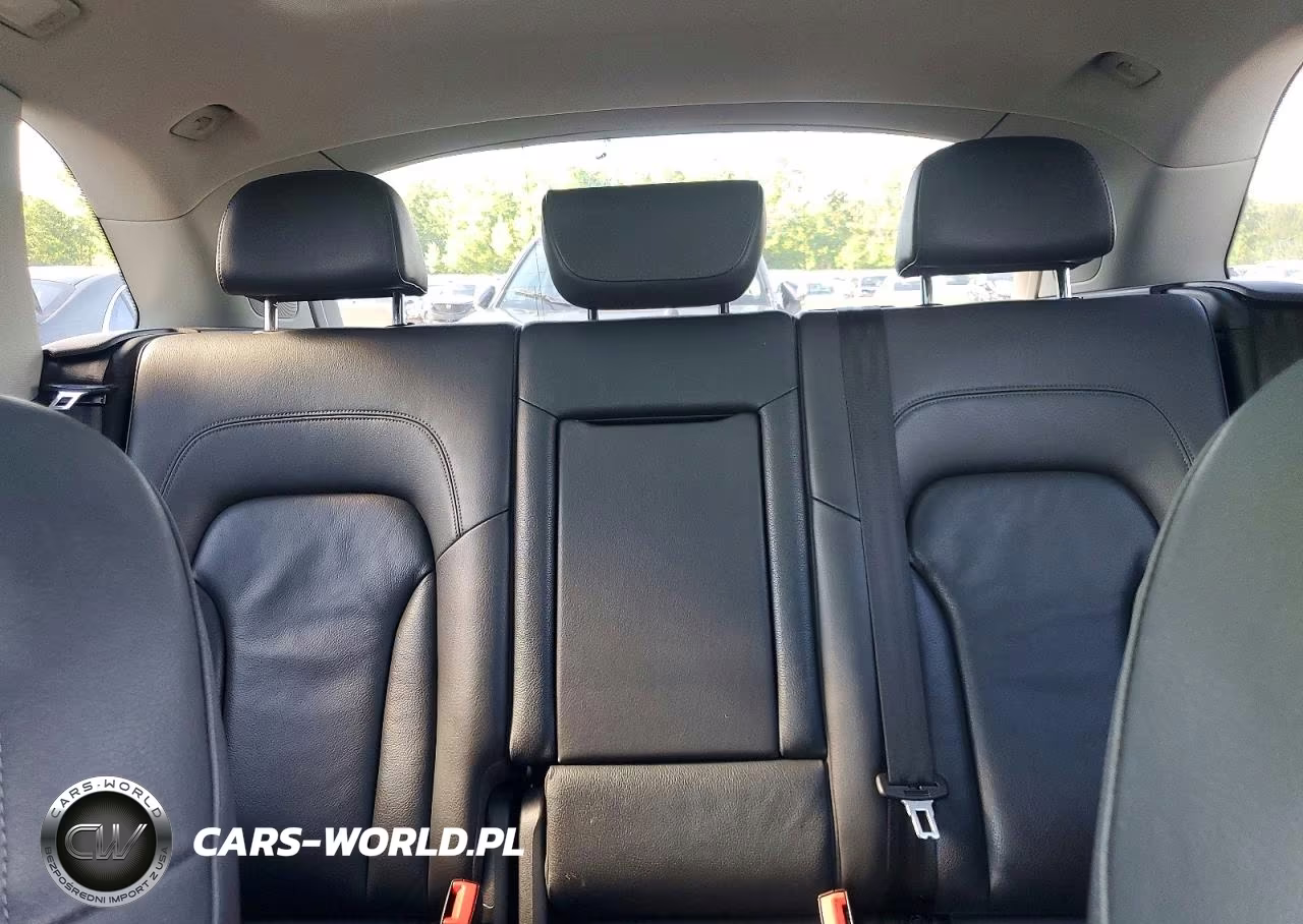 2014 Audi Q5 Premium Plus VIN:WA1DGAFP7EA079962 - 10