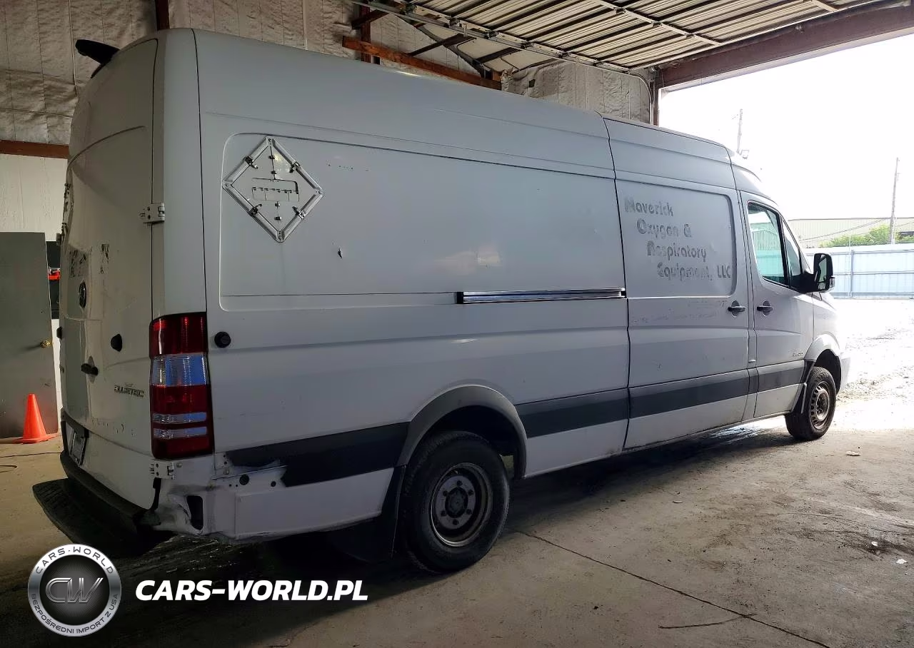 2015 Mercedes Benz Sprinter 3500 Delivery Van VIN:WD3PF4DC9FP138106 - 3