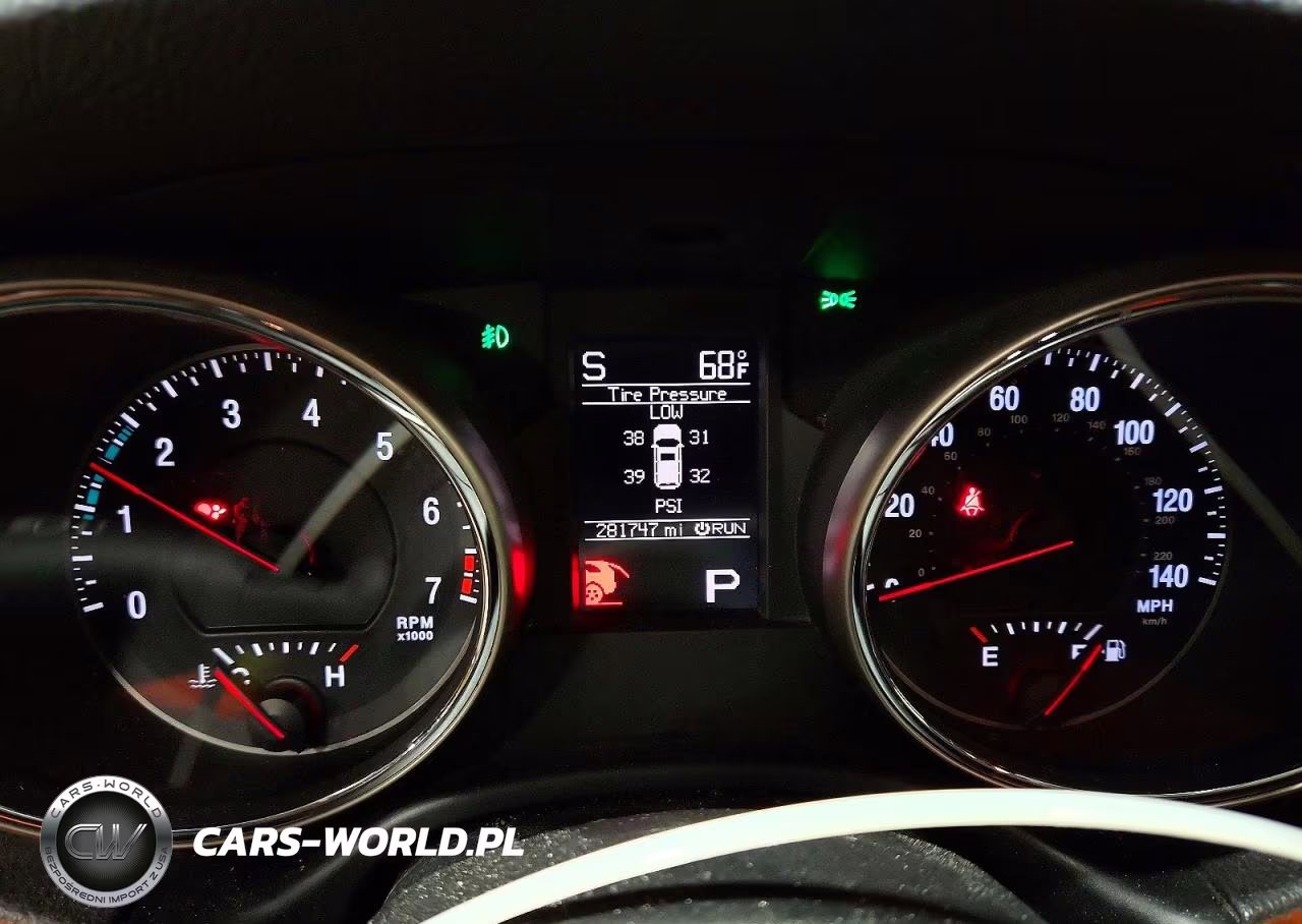 2011 Jeep Grand Cherokee Limited VIN:1J4RR5GG1BC631719 - 9