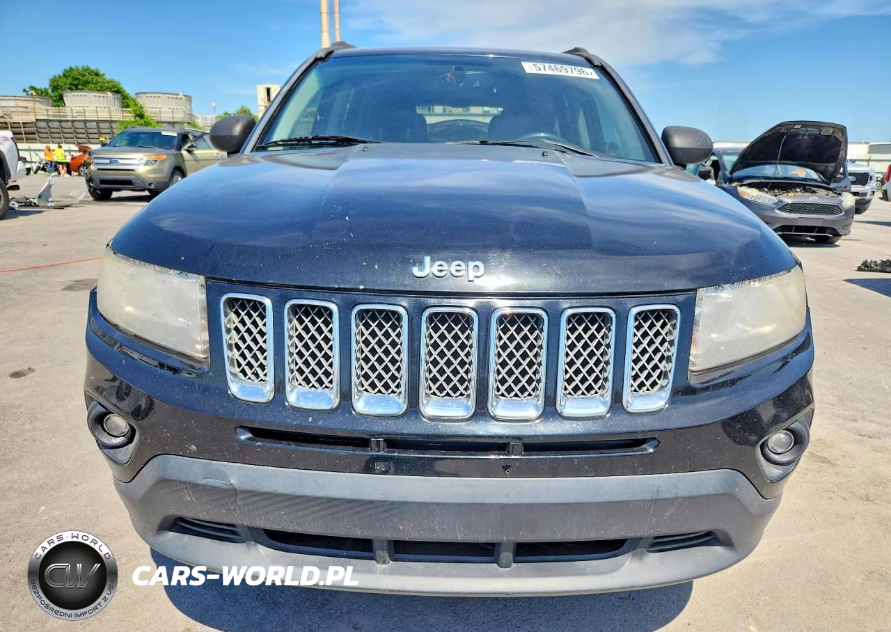 2016 Jeep Compass Latitude VIN:1C4NJCEA7GD665681 - 5