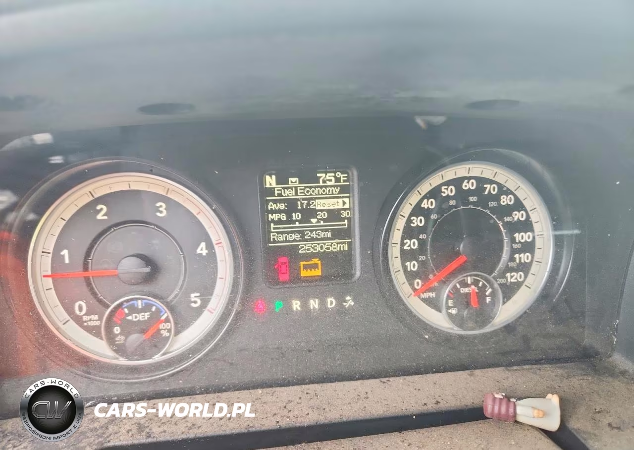 2015 Ram 2500 Slt VIN:3C6UR5DL6FG659480 - 9