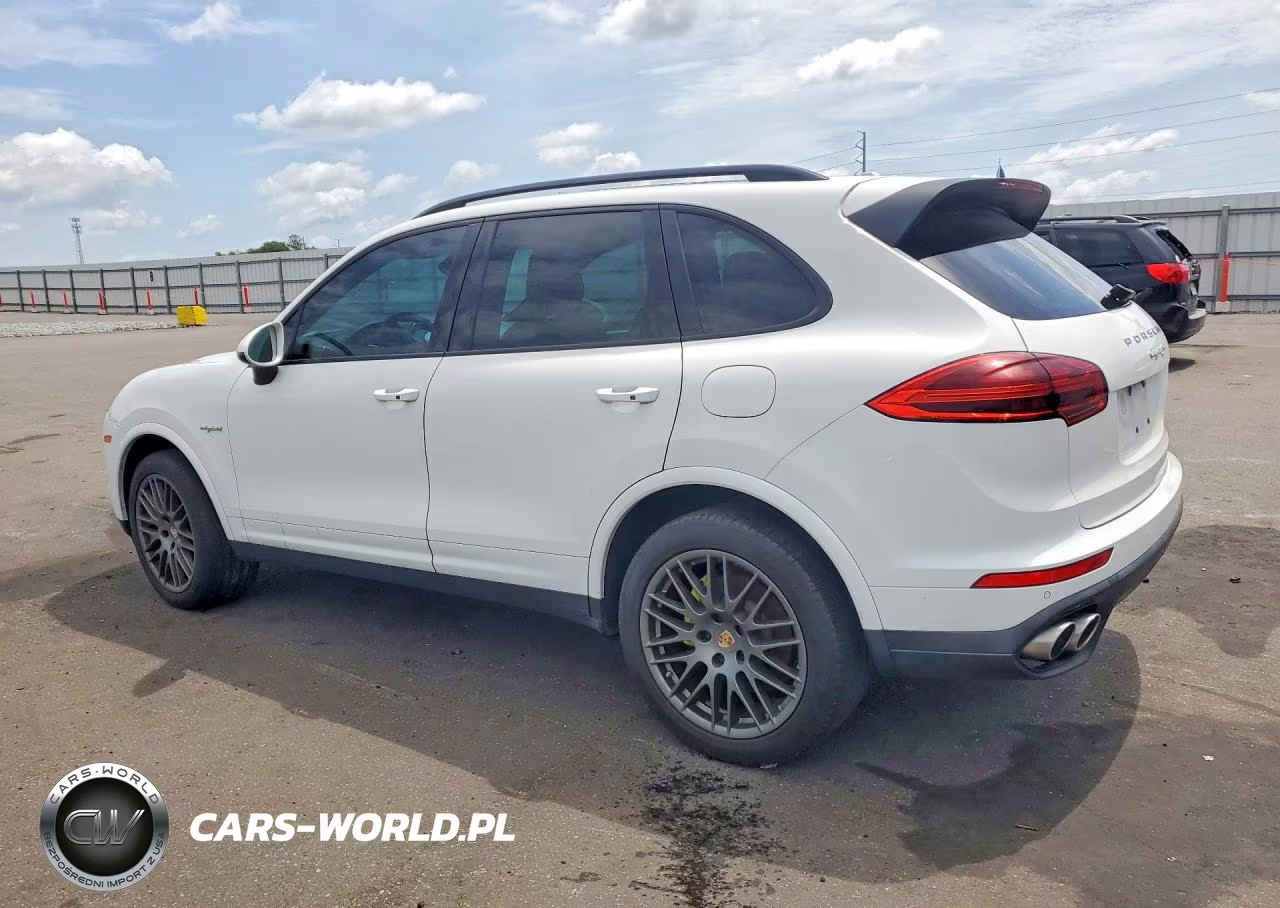 2017 Porsche Cayenne Se Hybrid Platinum VIN:WP1AE2A22HLA74286 - 2