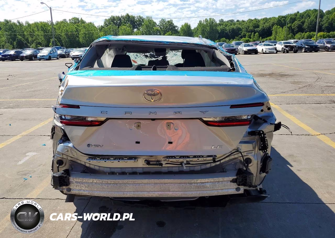 2025 Toyota Camry Le VIN:4T1DAACK6SU595395 - 6