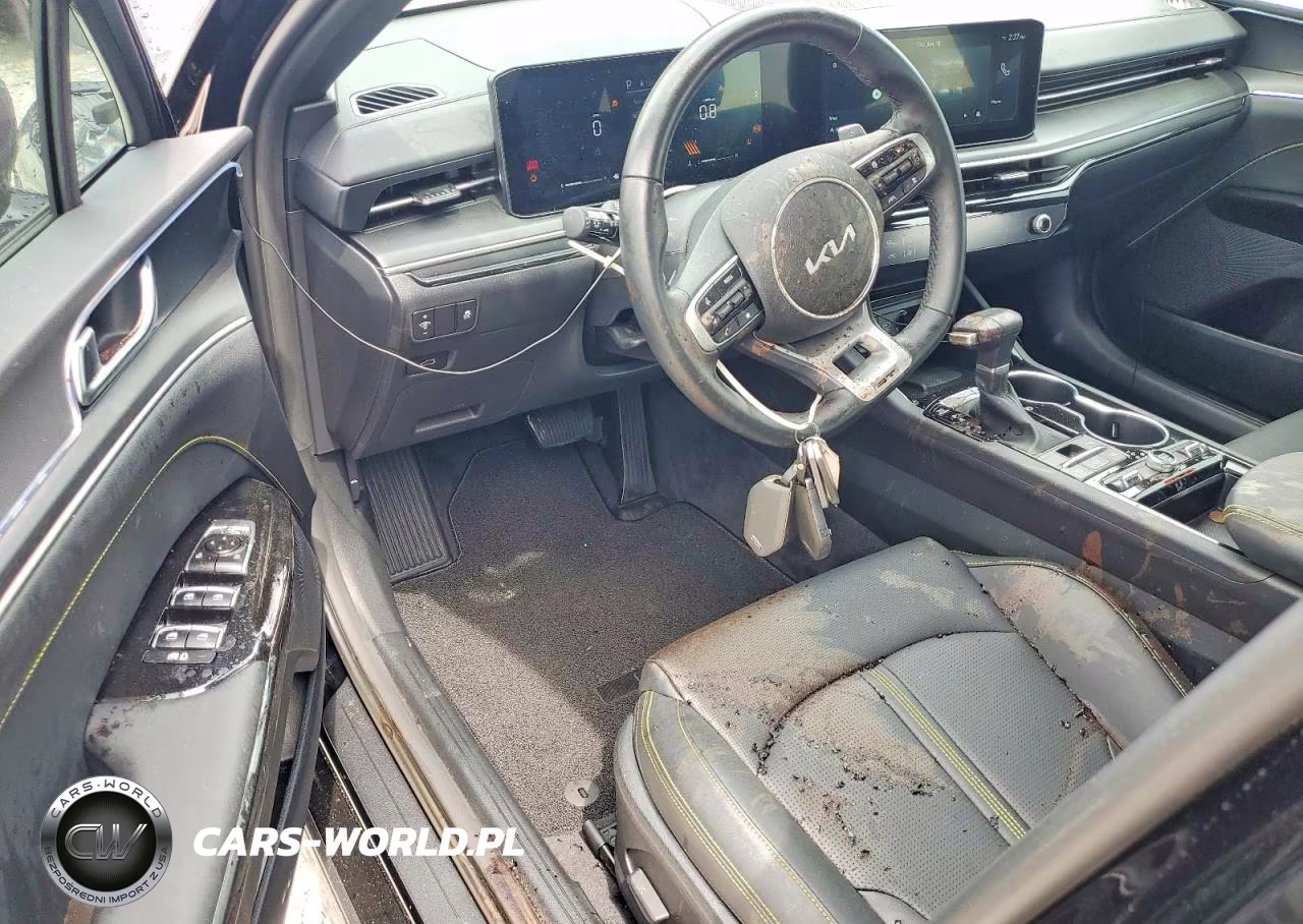 2026 Kia K5 Gt VIN:KNAG44J81T5402998 - 8