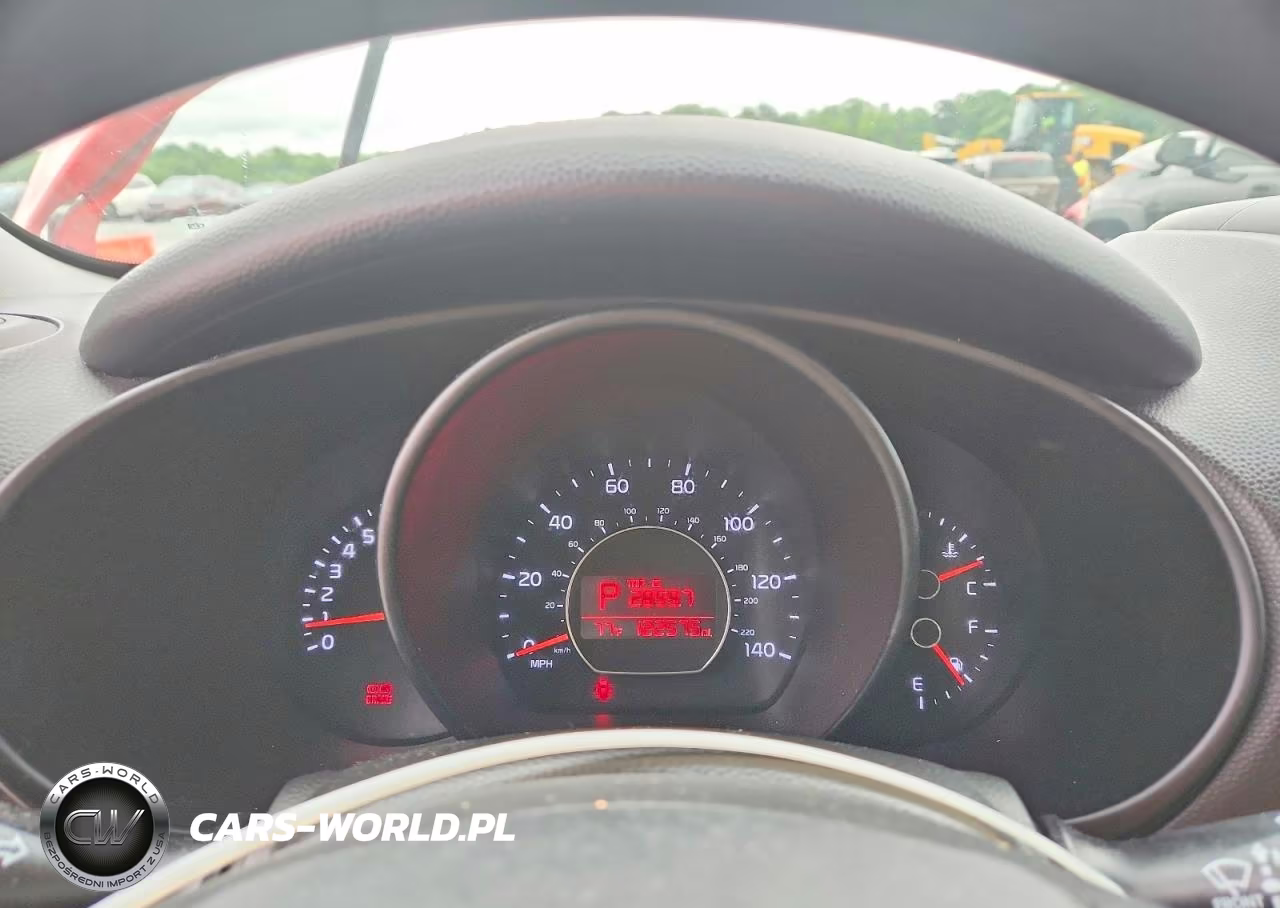 2018 Kia Soul + VIN:KNDJP3A5XJ7603445 - 9