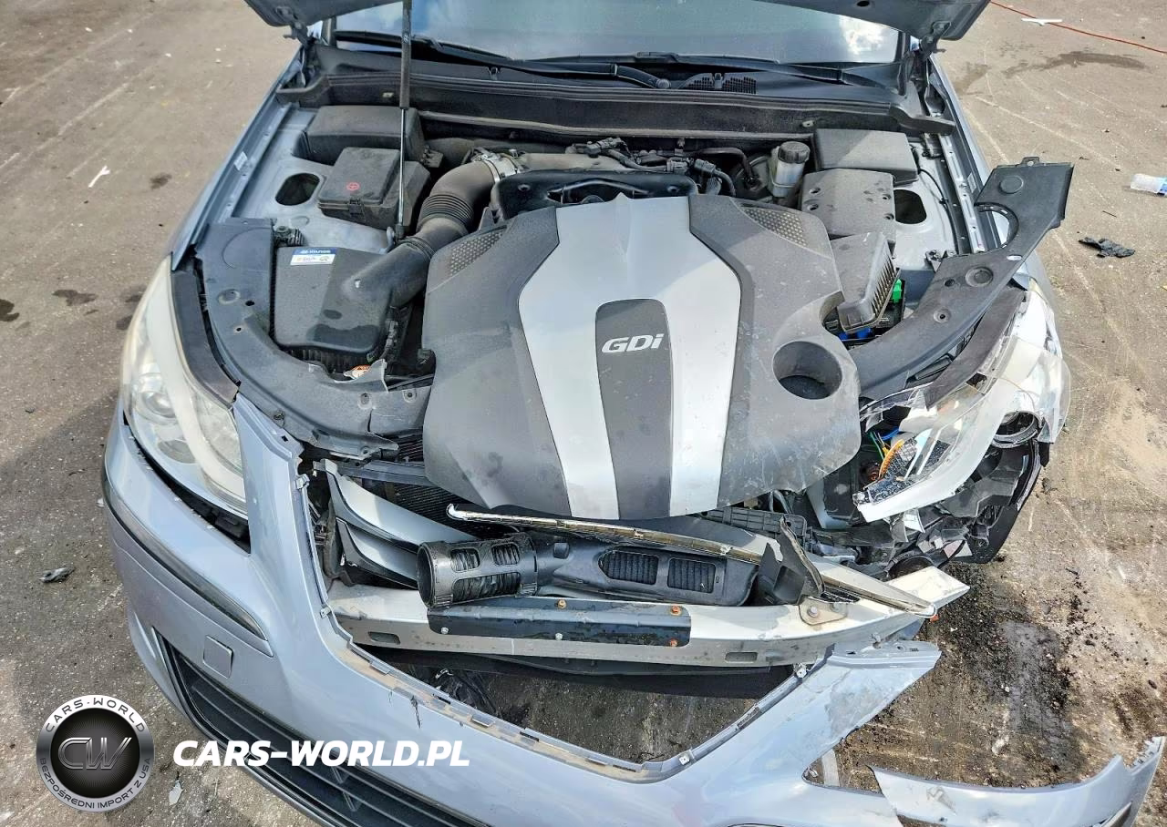 2013 Hyundai Genesis 3.8L VIN:KMHGC4DD5DU255358 - 11