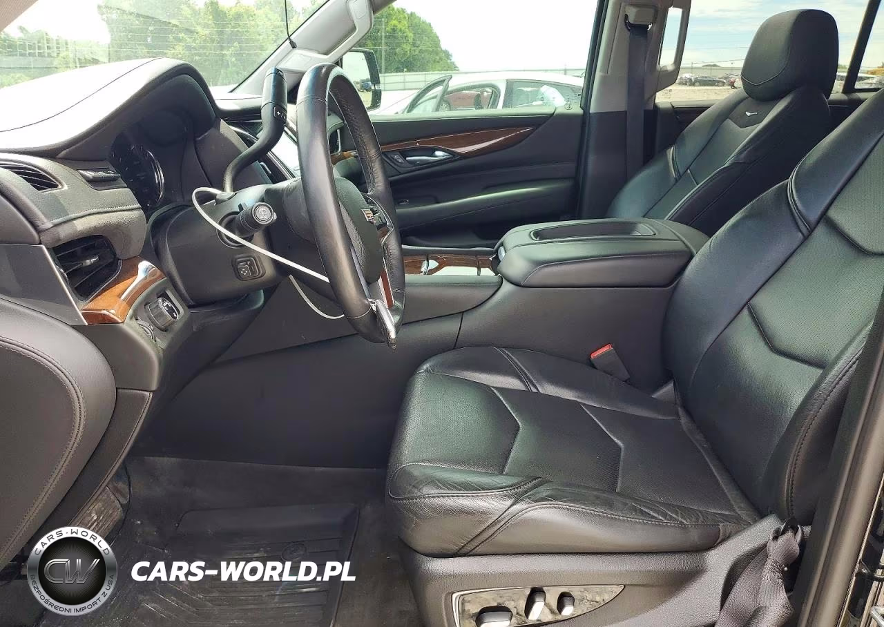2020 Cadillac Escalade Luxury VIN:1GYS3BKJ9LR223102 - 7
