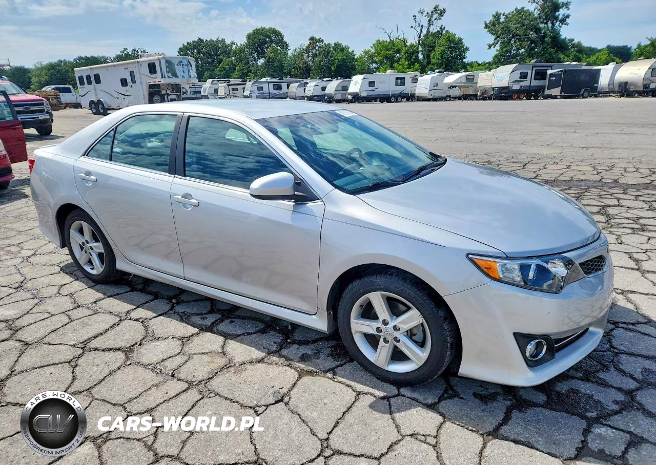 2012 Toyota Camry Se VIN:4T1BF1FK7CU609567 - 4
