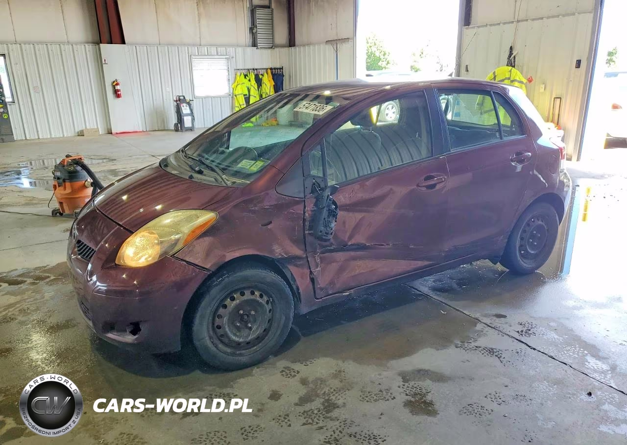 2009 Toyota Yaris Base