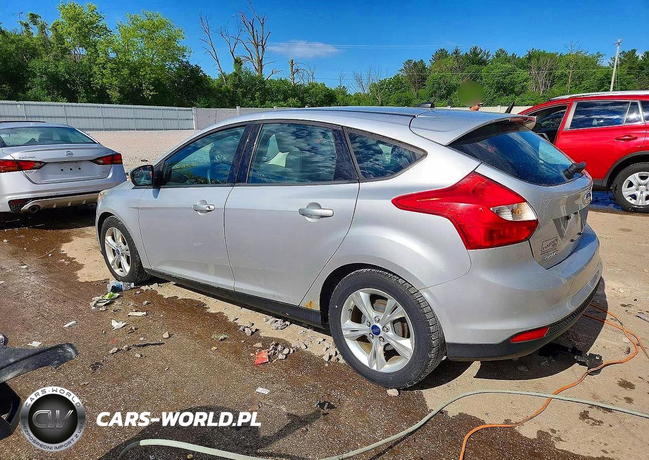 2014 Ford Focus Se VIN:1FADP3K23EL157613 - 2