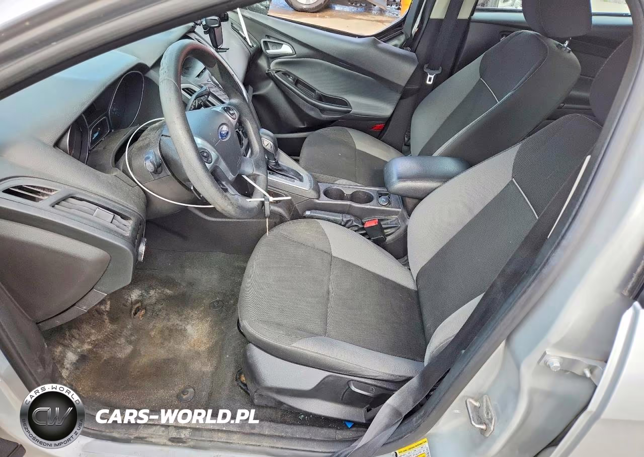 2014 Ford Focus Se VIN:1FADP3K23EL157613 - 7