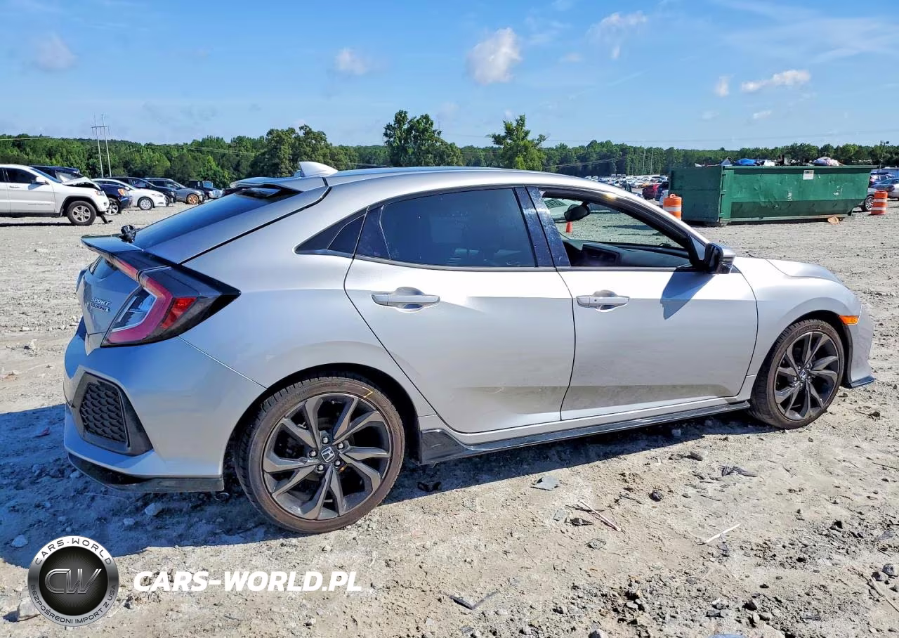 2018 Honda Civic Sport Touring VIN:SHHFK7H92JU238479 - 3