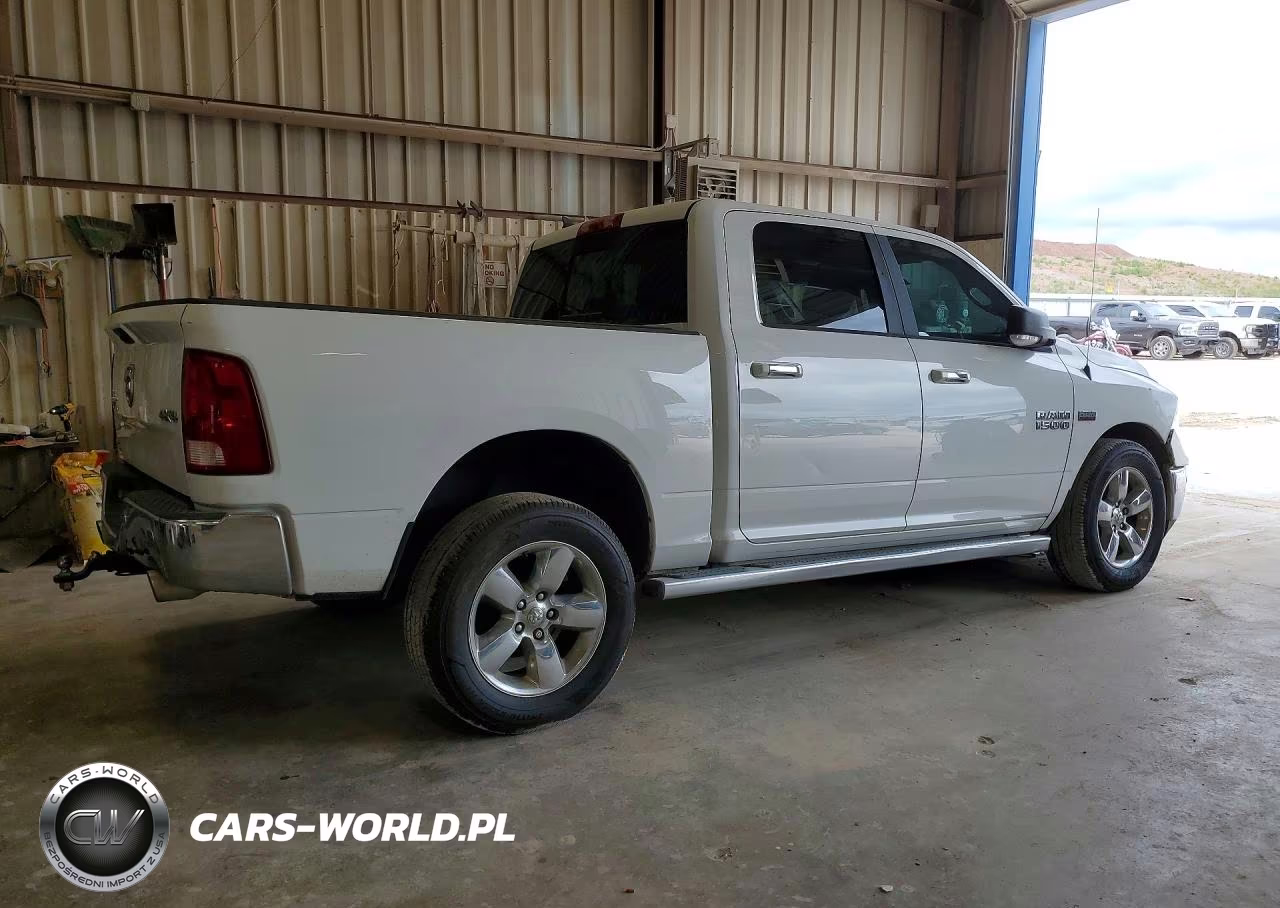 2015 Ram 1500 VIN:1C6RR7LT7FS767893 - 3