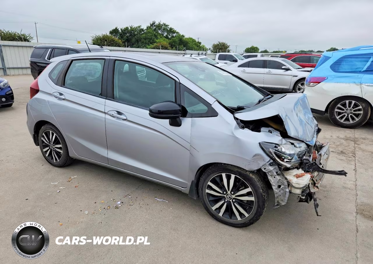 2018 Honda Fit Ex VIN:3HGGK5H83JM711207 - 4
