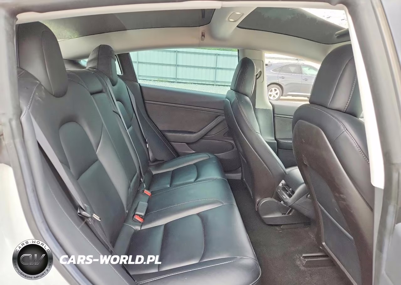 2019 Tesla Model 3 VIN:5YJ3E1EBXKF436955 - 10