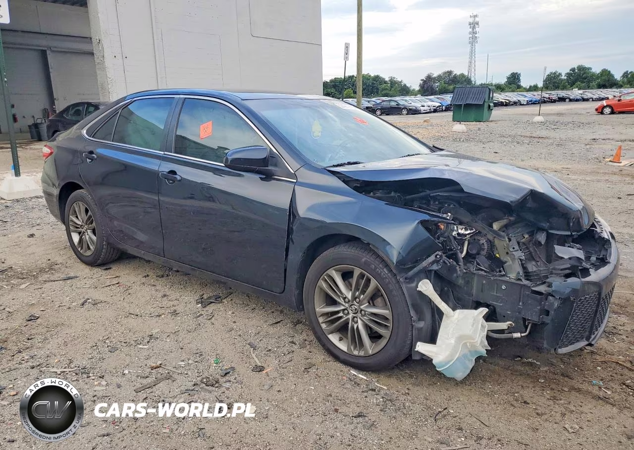 2015 Toyota Camry Se VIN:4T1BF1FK8FU970004 - 4