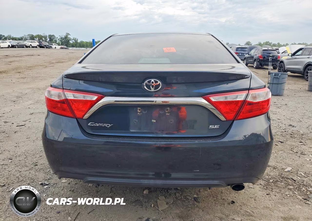 2015 Toyota Camry Se VIN:4T1BF1FK8FU970004 - 6