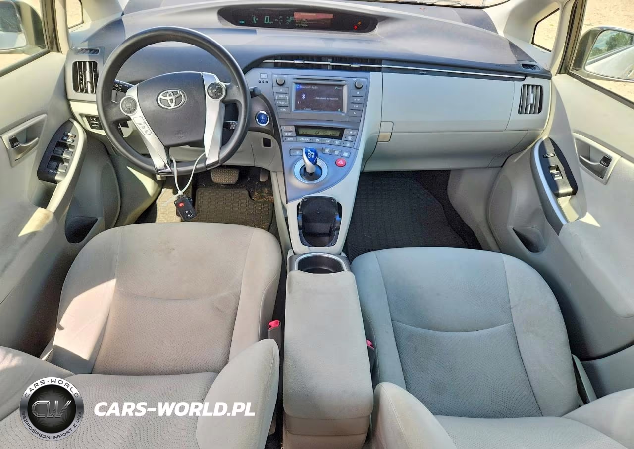 2012 Toyota Prius Two VIN:JTDKN3DU0C0334476 - 8
