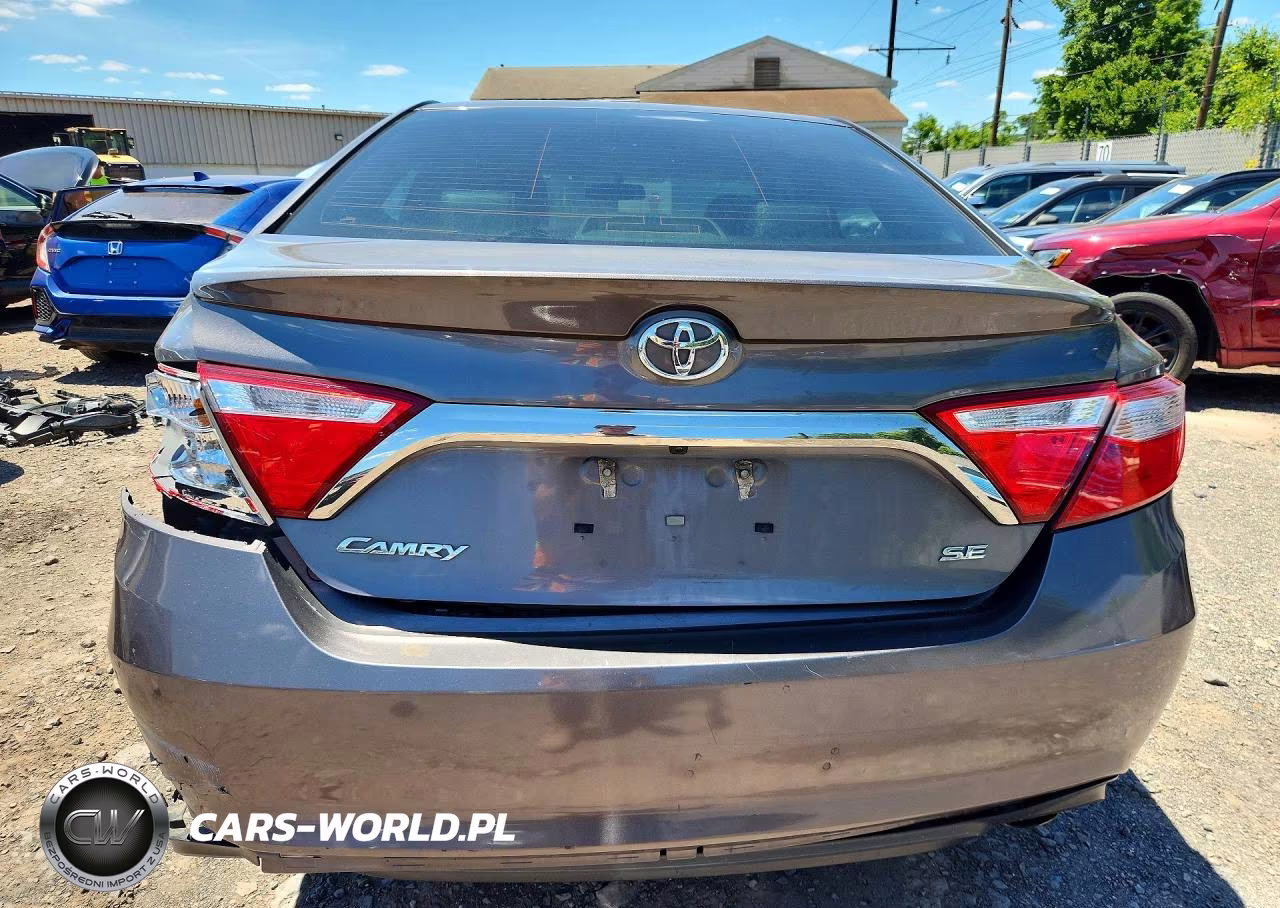 2016 Toyota Camry VIN:4T1BF1FK8GU592610 - 6