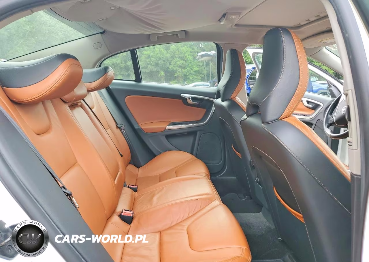 2013 Volvo S60 T5 VIN:YV1612FS1D2192285 - 10