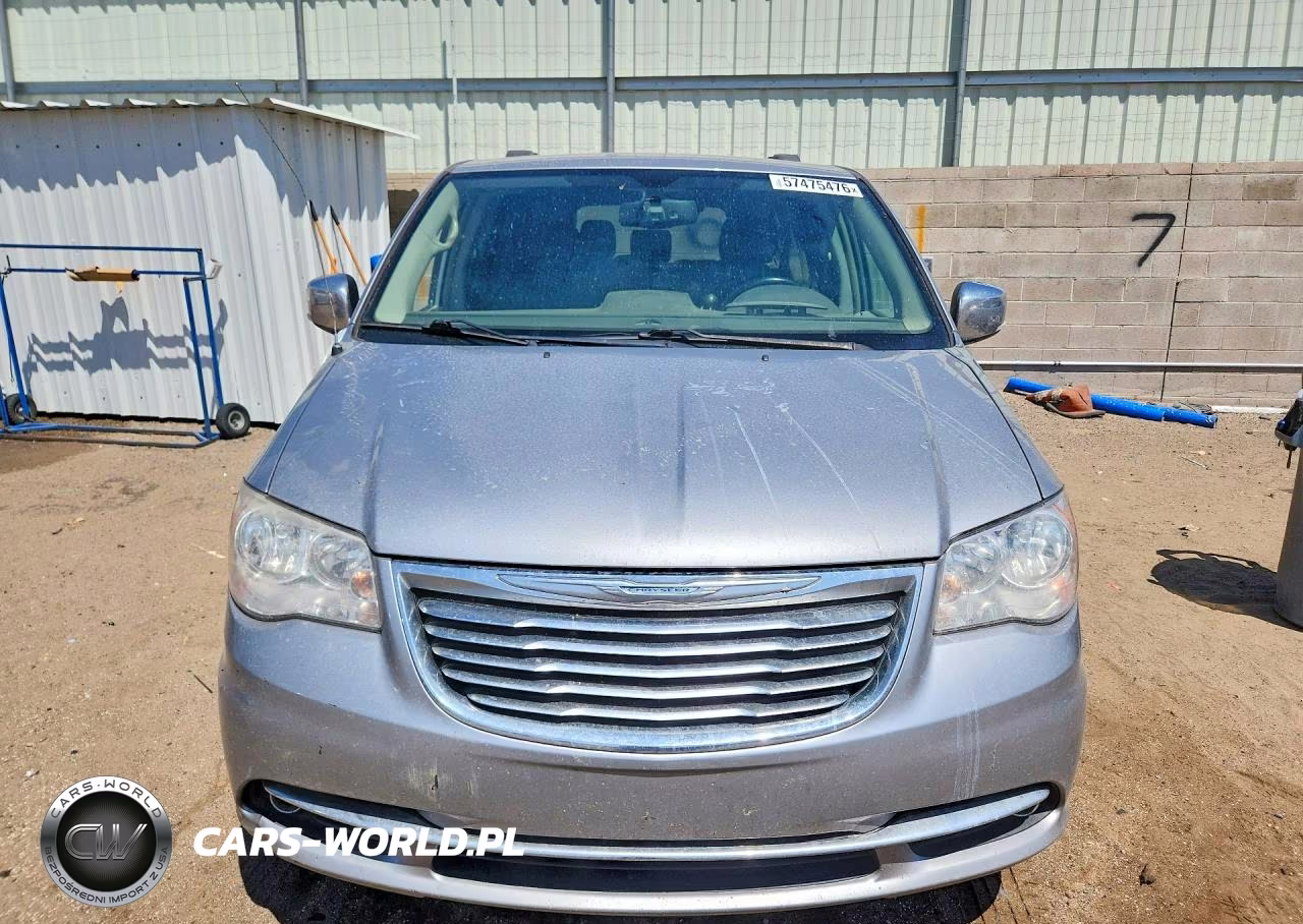 2015 Chrysler Town & Country Touring L VIN:2C4RC1CG9FR628098 - 5