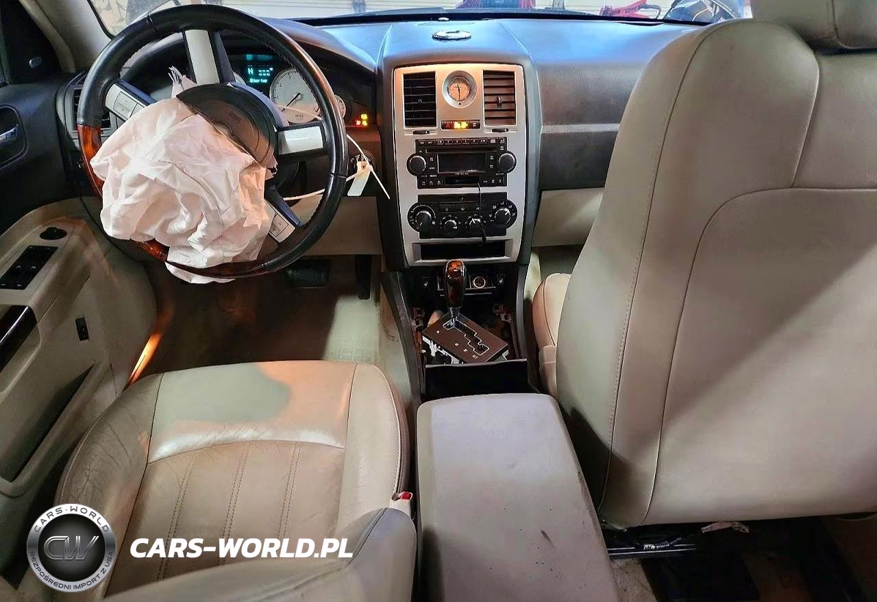 2006 Chrysler 300C VIN:2C3KA63H96H108183 - 8