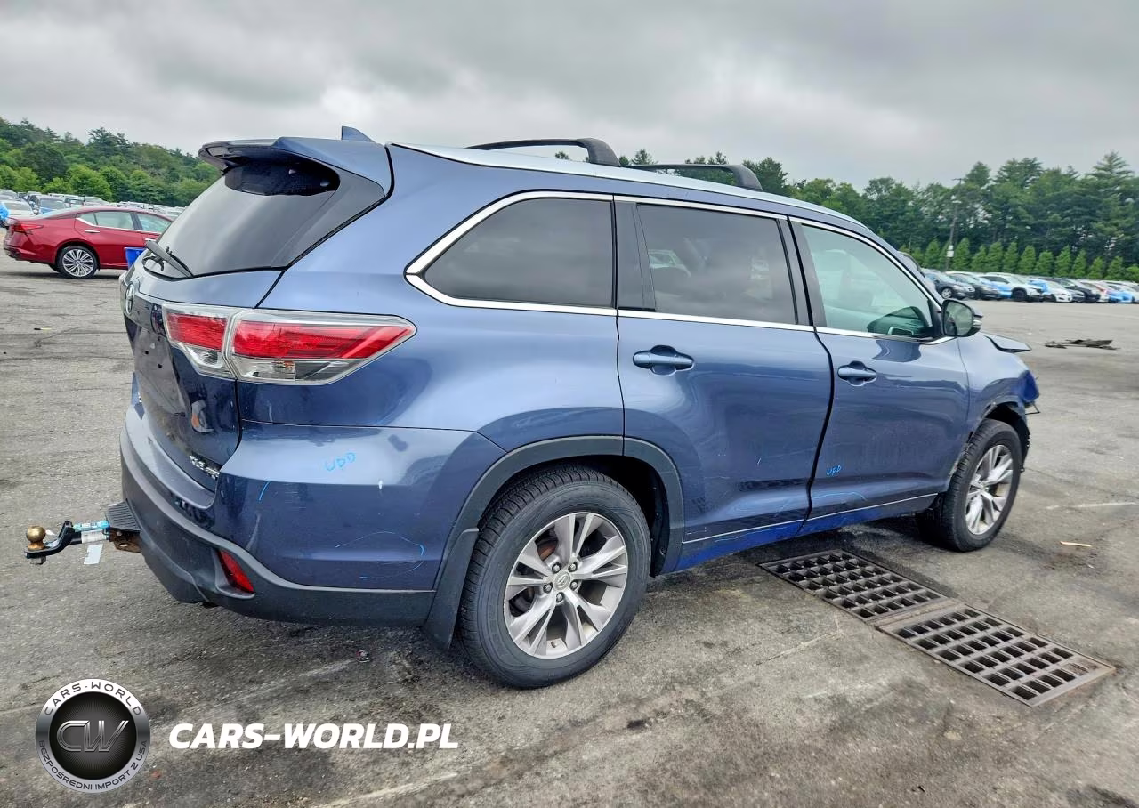 2014 Toyota Highlander Xle VIN:5TDJKRFH2ES039693 - 3