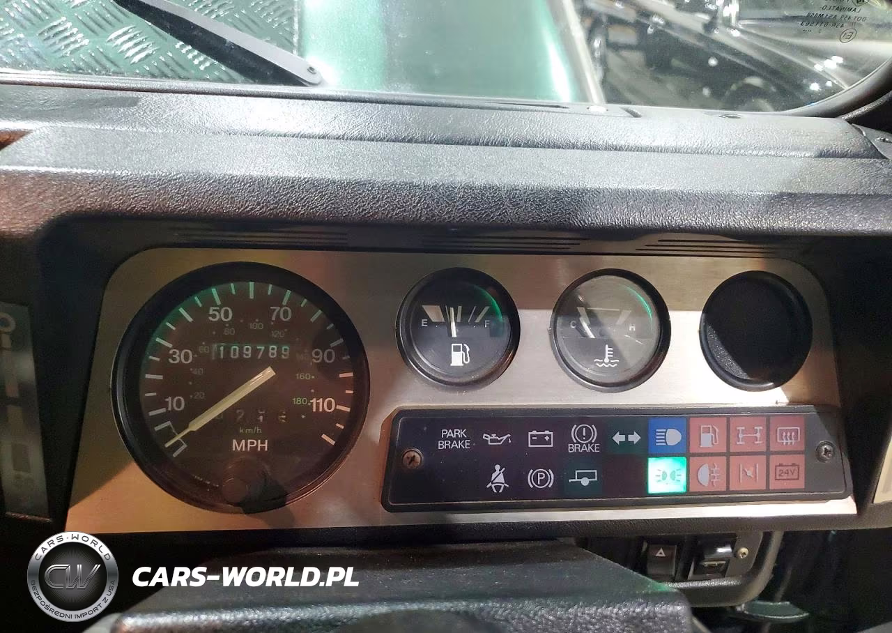 1993 Landrover Defender 90 VIN:SALLDVAF7KA921679 - 9