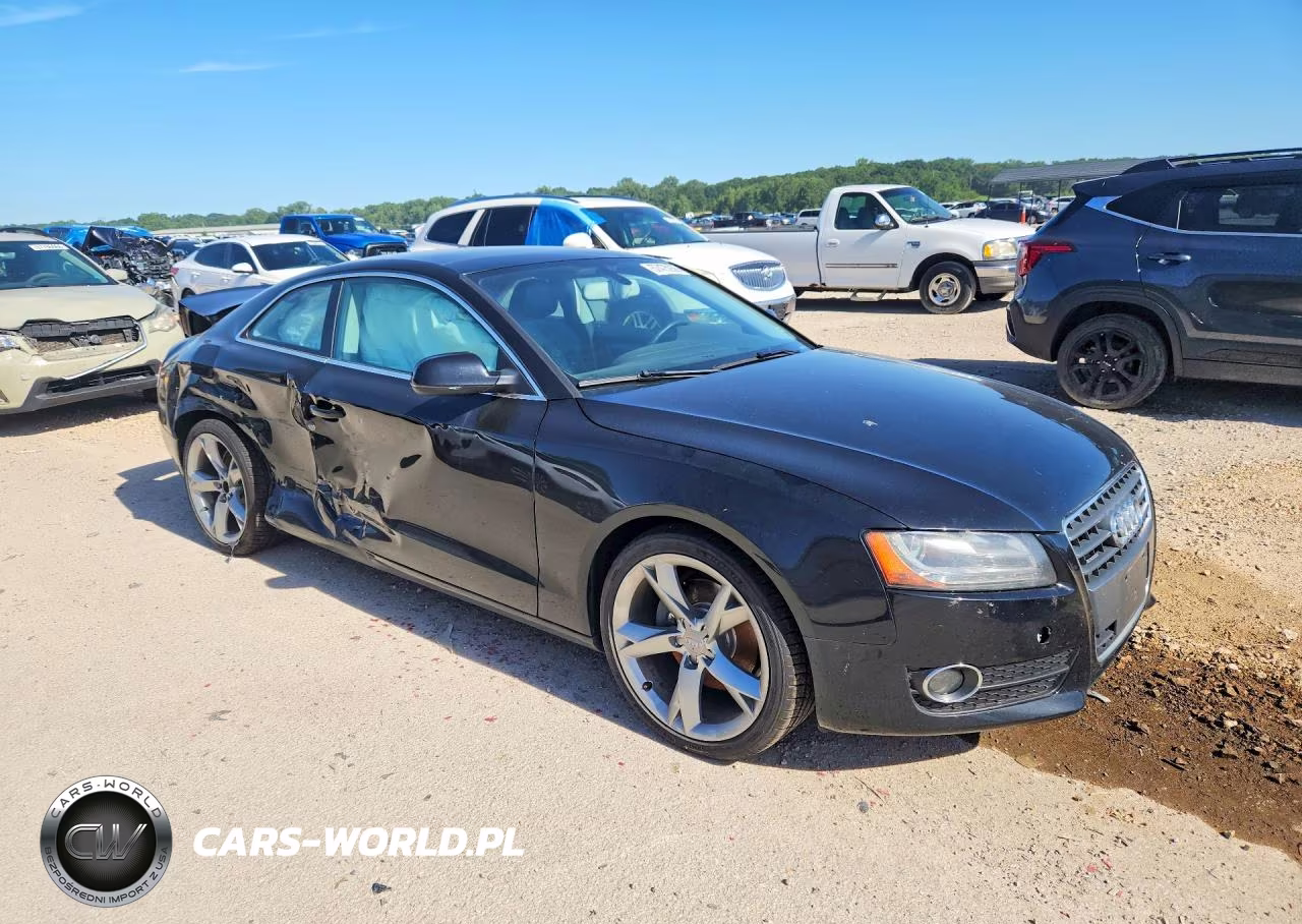 2012 Audi A5 Premium Plus VIN:WAULFAFRXCA000719 - 4