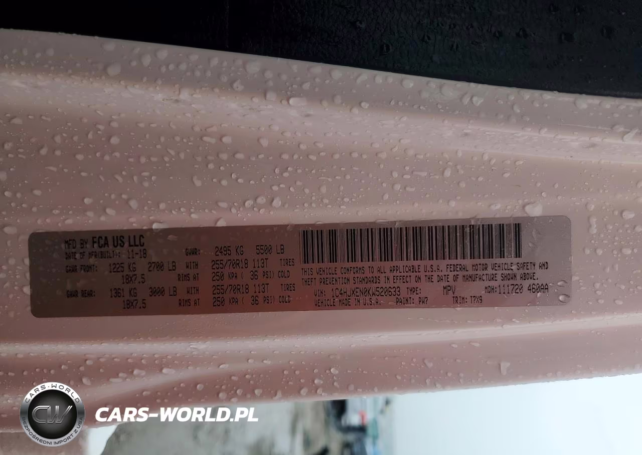 2019 Jeep Wrangler Unlimited Sahara VIN:1C4HJXEN0KW520633 - 13