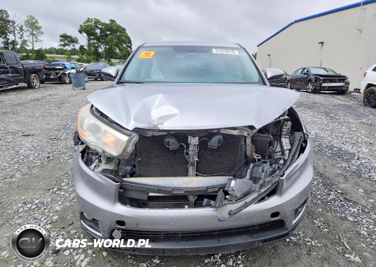 2015 Toyota Highlander Le Plus VIN:5TDZKRFH4FS063935 - 5