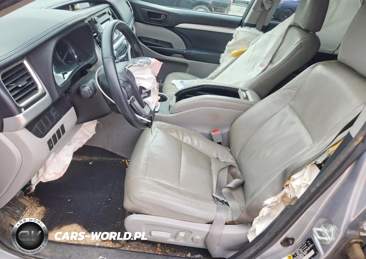 2015 Toyota Highlander Le Plus VIN:5TDZKRFH4FS063935 - 7