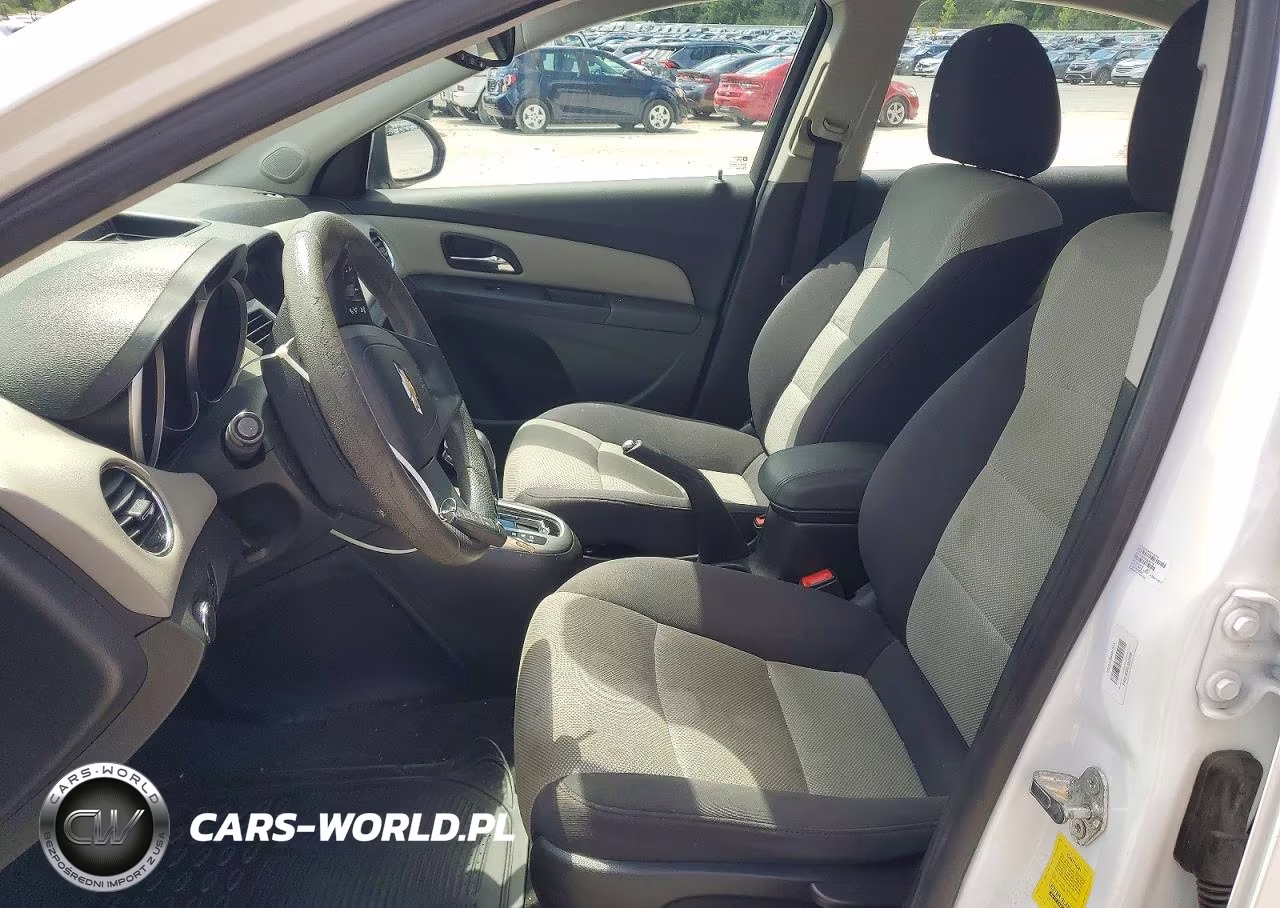 2013 Chevrolet Cruze Ls VIN:1G1PA5SG6D7291953 - 7