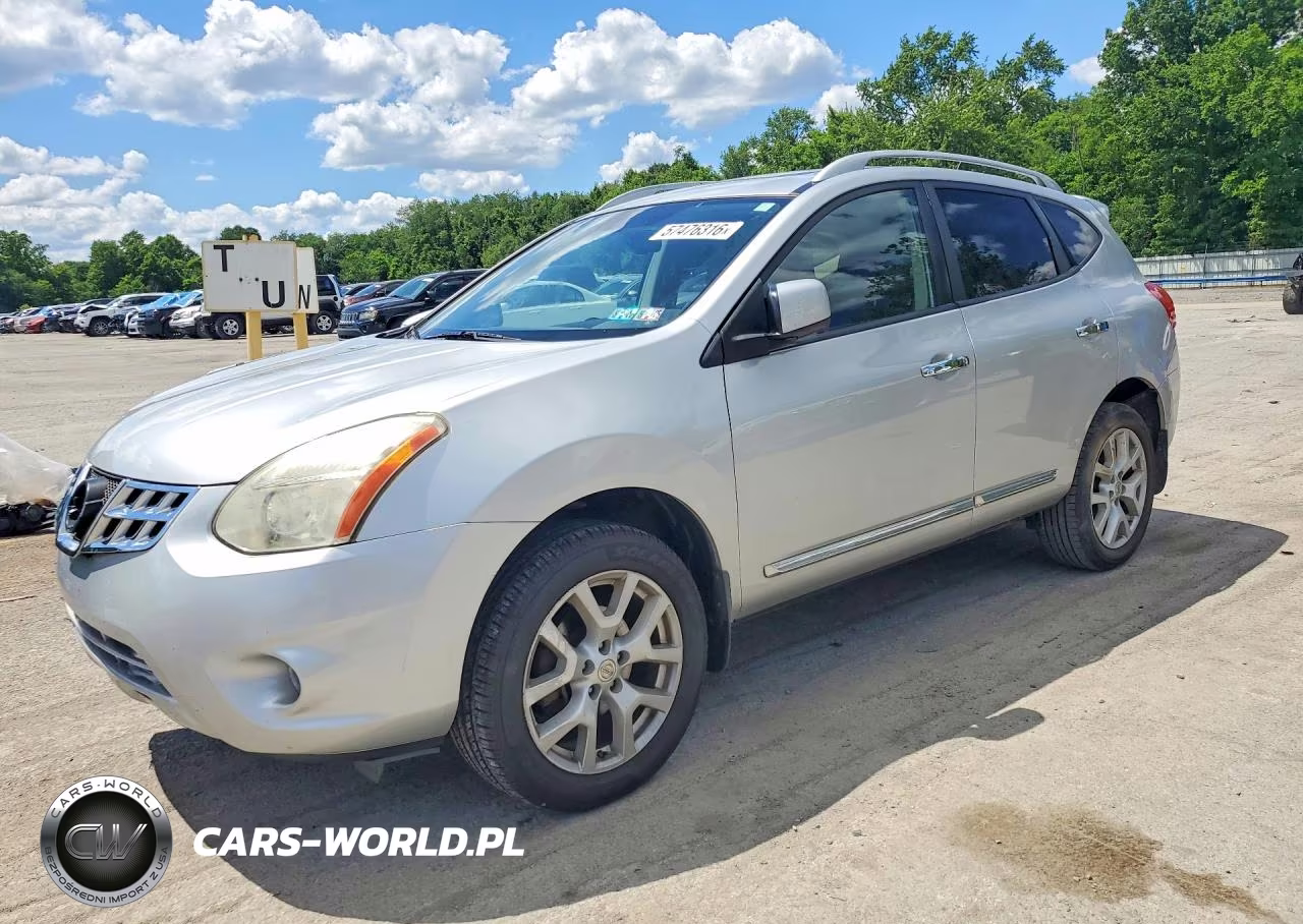 2013 Nissan Rogue S