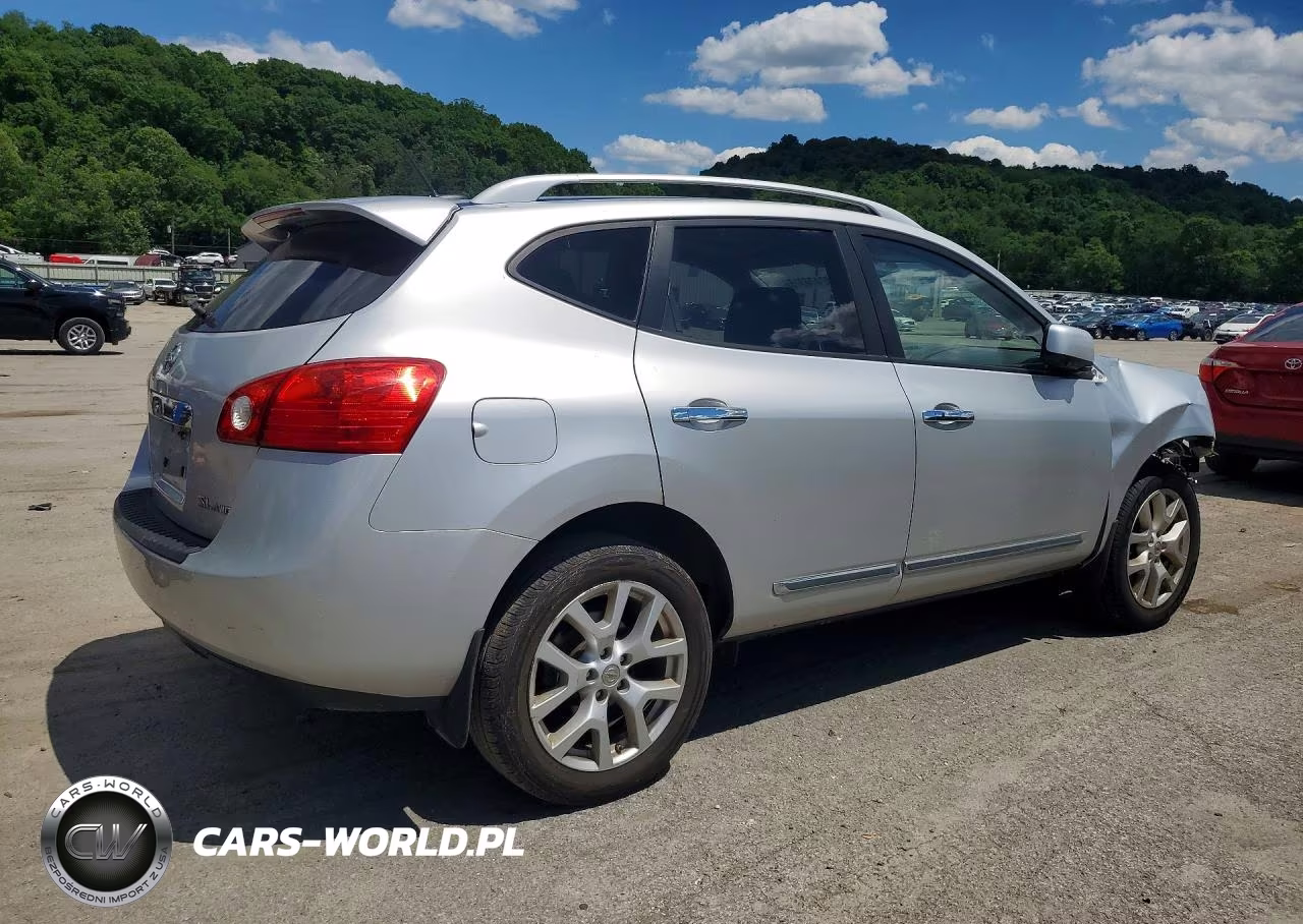 2013 Nissan Rogue S VIN:JN8AS5MV5DW122362 - 3