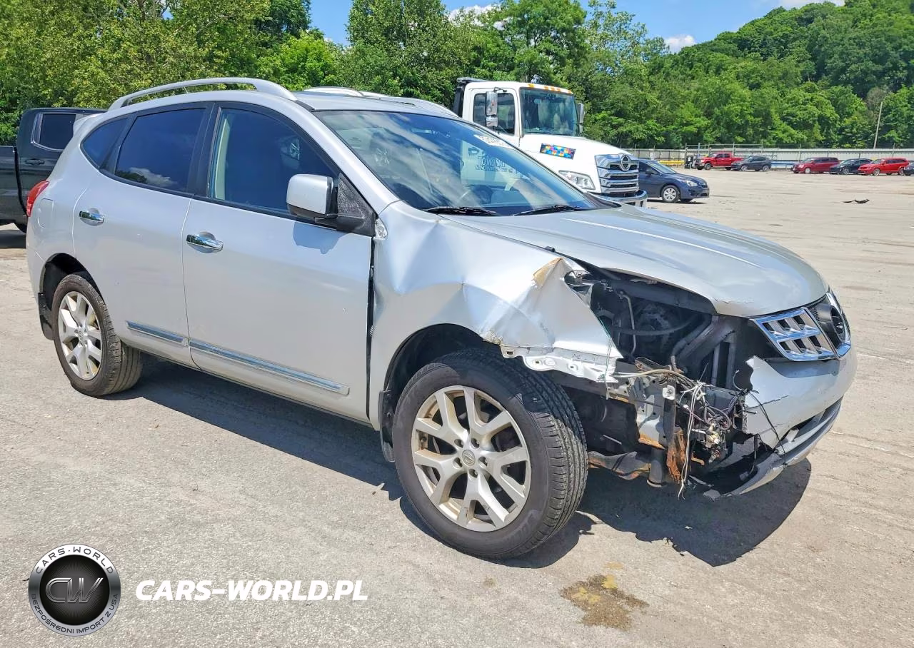 2013 Nissan Rogue S VIN:JN8AS5MV5DW122362 - 4