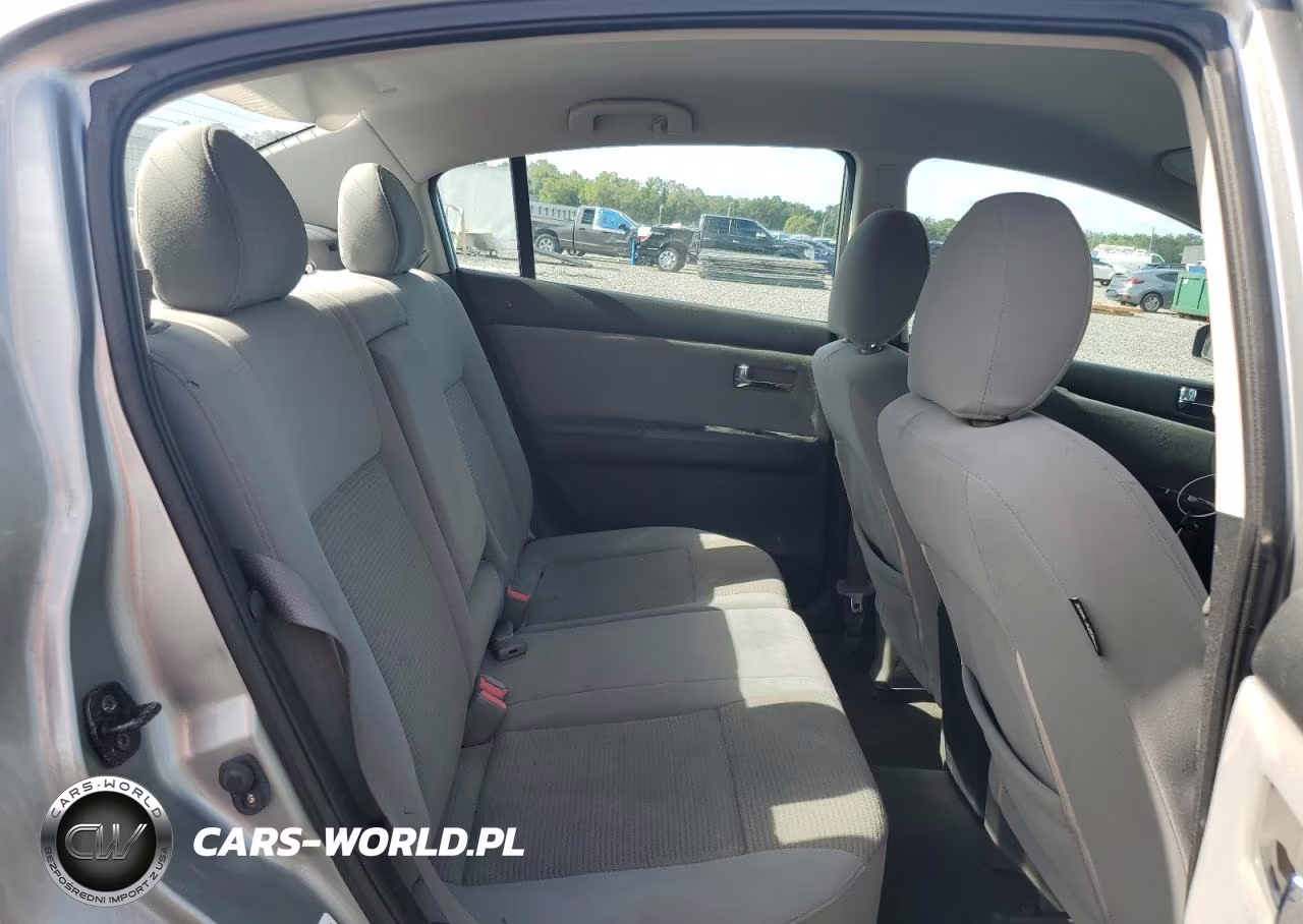 2010 Nissan Sentra 2.0 VIN:3N1AB6APXAL630774 - 10