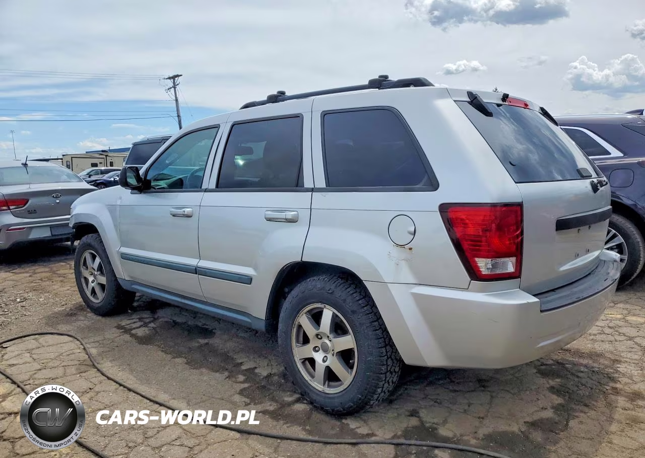 2009 Jeep Grand Cherokee Laredo VIN:1J8GR48K79C527071 - 2