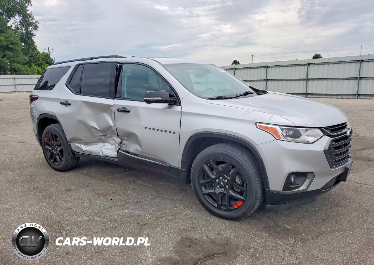 2020 Chevrolet Traverse Premier VIN:1GNERKKW5LJ190859 - 4