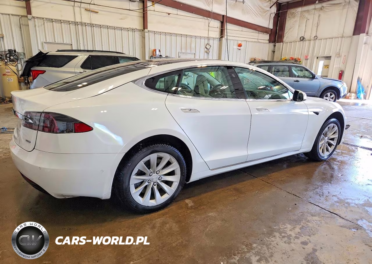 2017 Tesla Model S VIN:5YJSA1E28HF228699 - 3