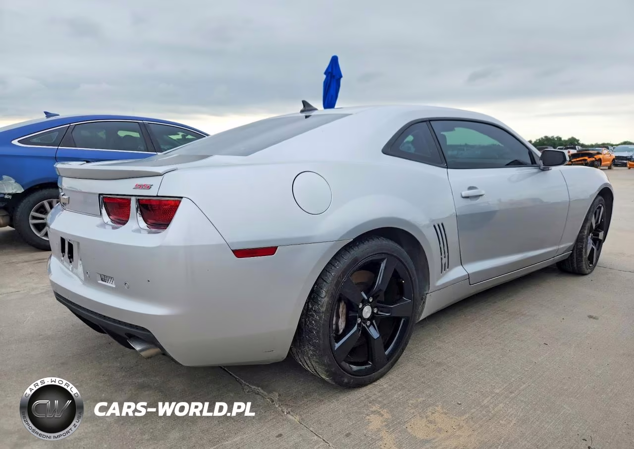 2011 Chevrolet Camaro 2Ss VIN:2G1FK1EJ7B9202153 - 3