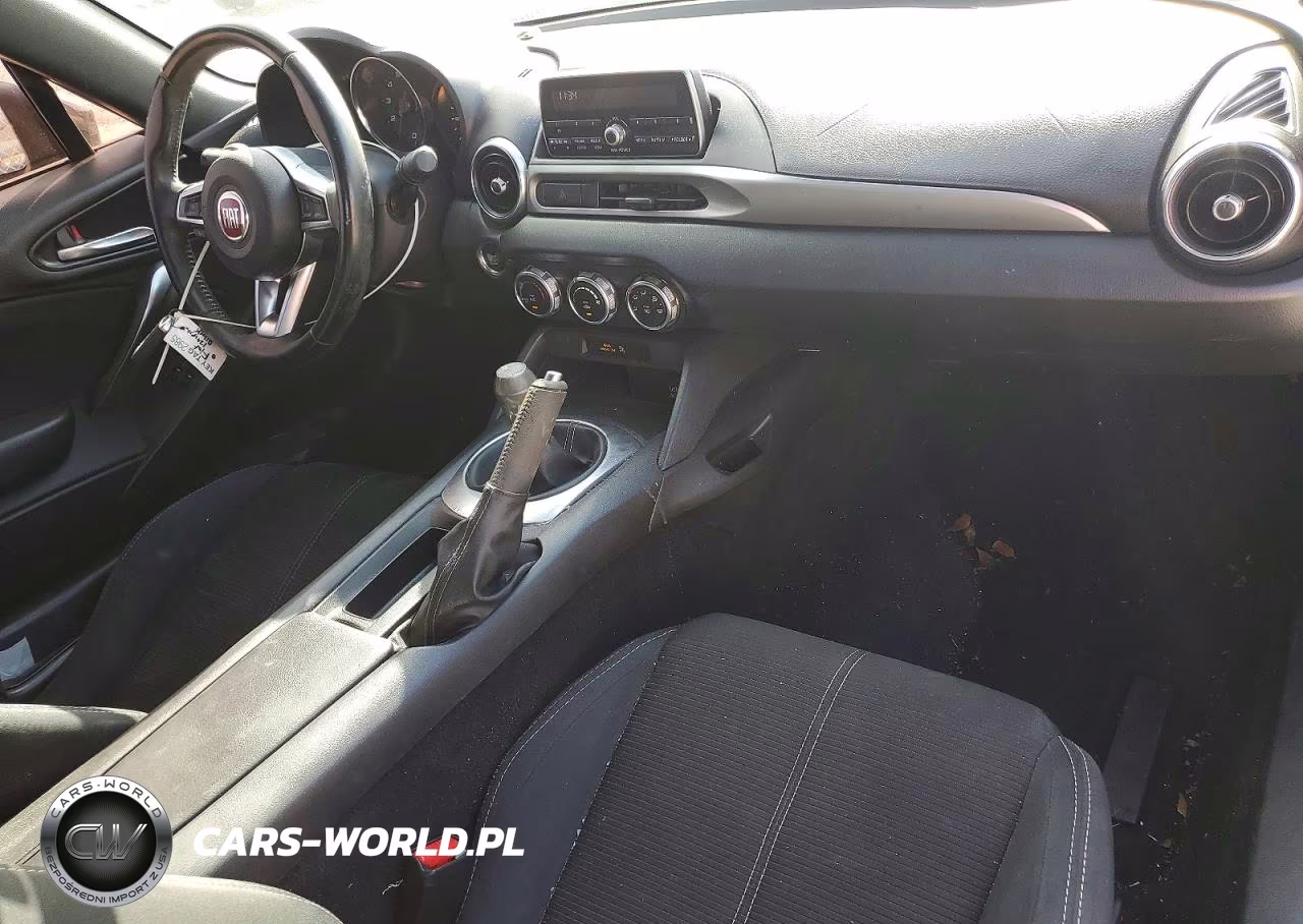 2017 Fiat 124 Spider Classica VIN:JC1NFAEKXH0126976 - 8