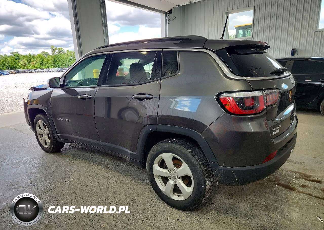 2018 Jeep Compass Latitude VIN:3C4NJDBB9JT485574 - 2