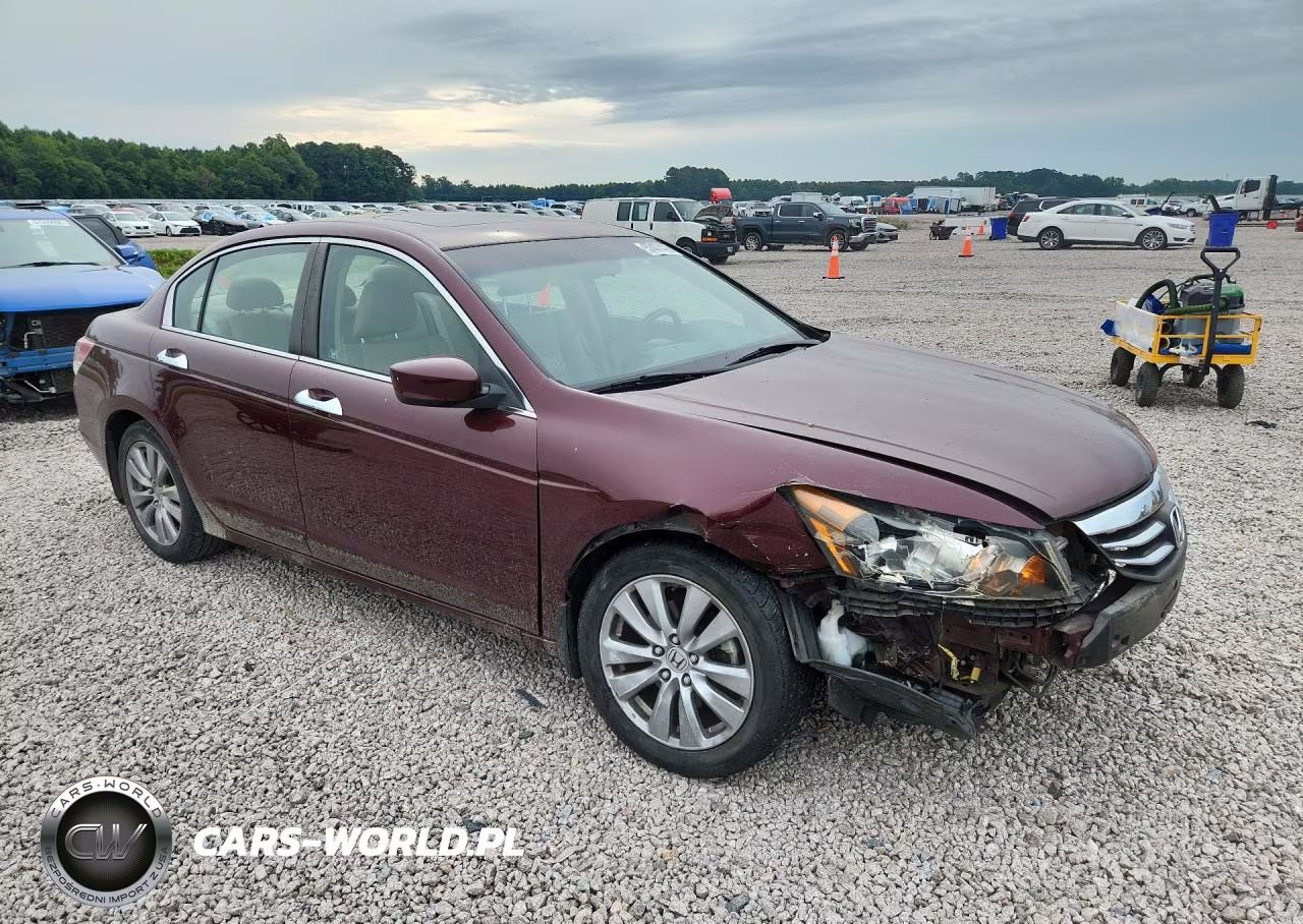 2011 Honda Accord Exl VIN:1HGCP3F86BA027726 - 4