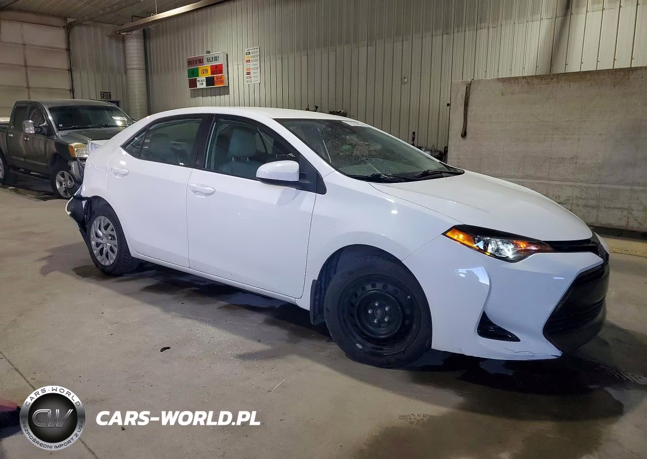 2019 Toyota Corolla Le VIN:2T1BURHE0KC155738 - 4